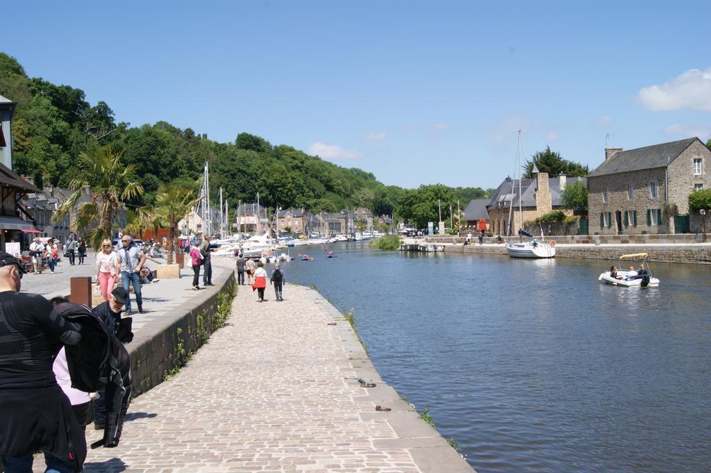 Appartement Au Fil De L'eau - Le Jerzual à Dinan Extérieur photo